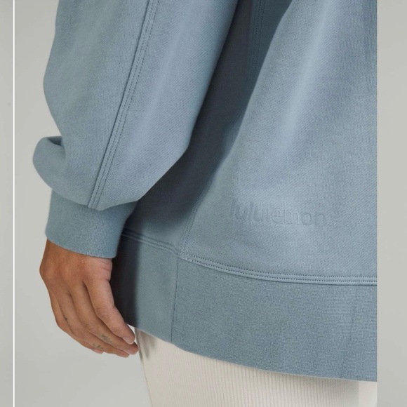 Lululemon Oversized Crew Graphic Chambray - Picture 5 of 9